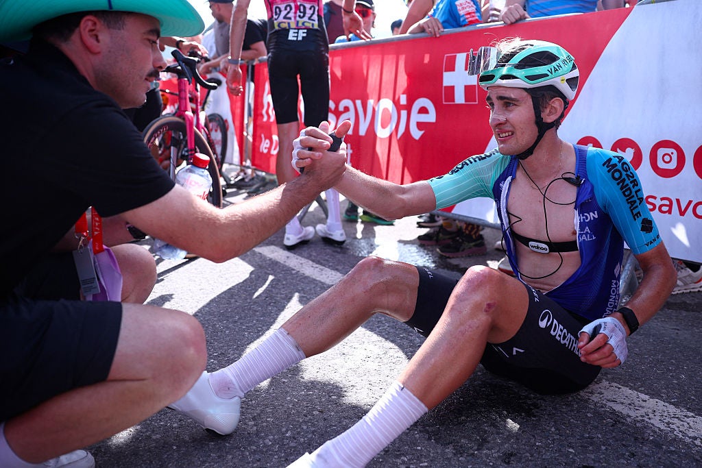 French Prodigy Seixas Joins Pogačar, Bernal as Winner of ‘Junior Tour de France,’ Canadian Ace Holmgren Dominates Women’s
