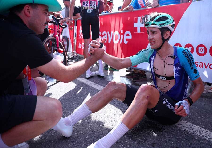 French Prodigy Seixas Joins Pogačar, Bernal as Winner of ‘Junior Tour de France,’ Canadian Ace Holmgren Dominates Women’s