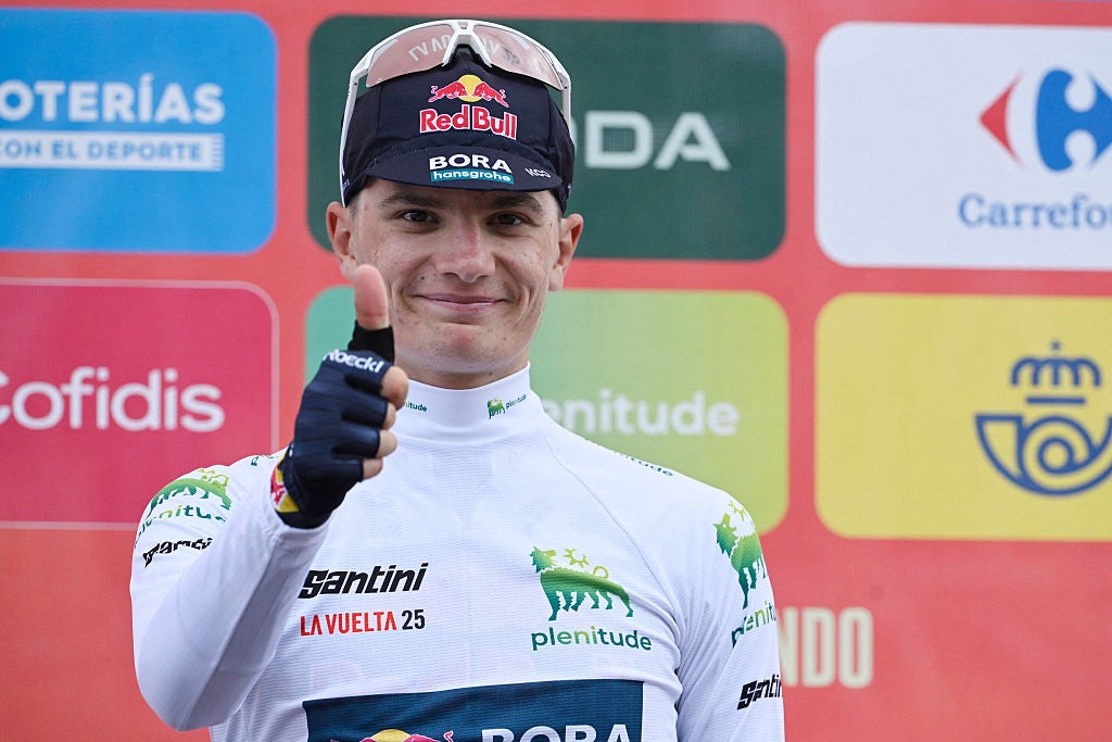 Vuelta a España Stage 17: Budding Star Pellizzari Delivers Breakout Win, Riccitello Climbs with Best