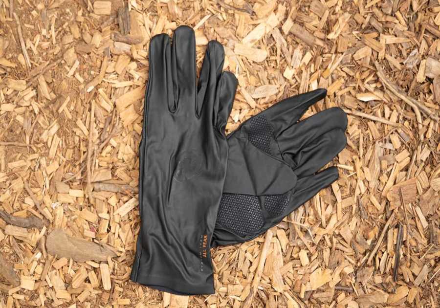 Deal: All the Best Winter Cycling Gloves Are Discontinued but There’s a Few of This One Left