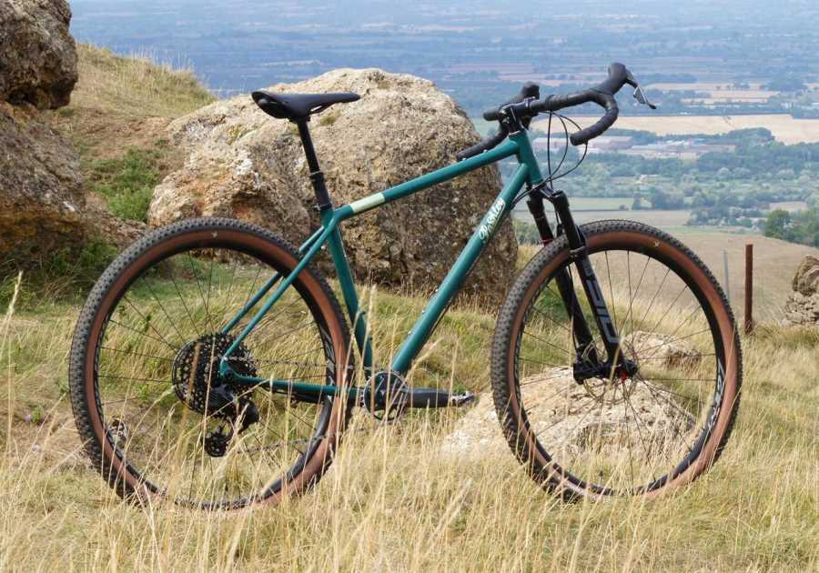 Polar’s New Subscription-Free Whoop Competitor, Zwift Has New Controllers, and British Built Bikes | This Week in Bike Tech