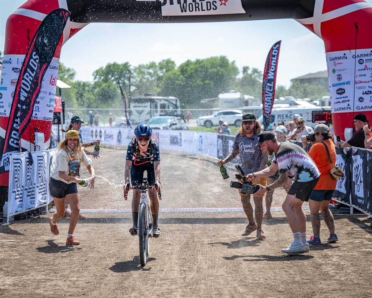 LIVE Racing: Lauf Gravel Worlds 2025