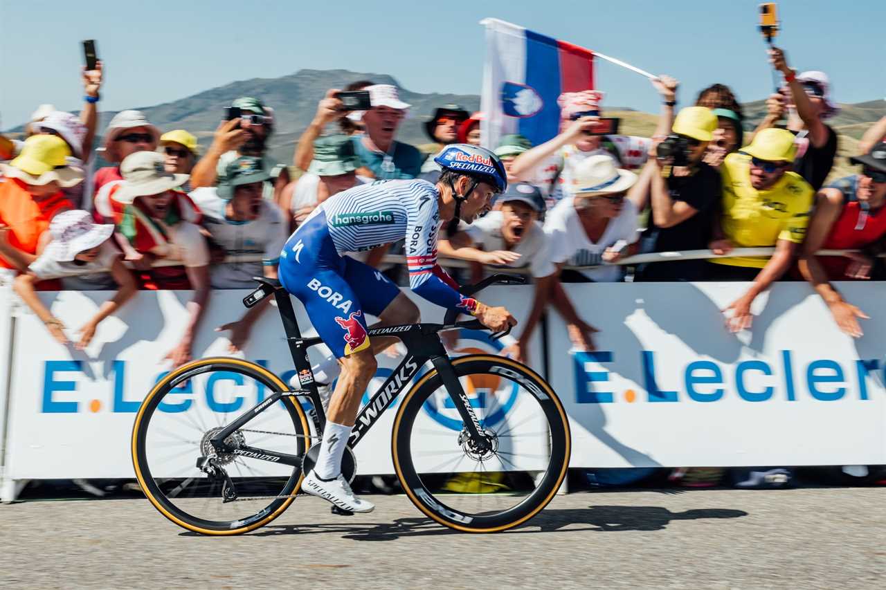 Best of the Rest: Tense 5-Way Battle Brewing for 3rd Overall in Tour de France