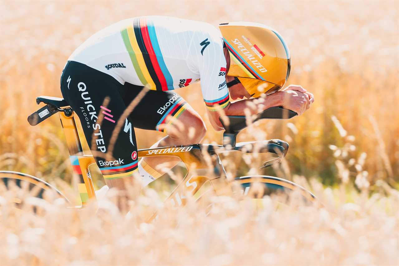 Opinion: It’s Time to Do Away with Dedicated Time Trial Bikes in Pro Cycling