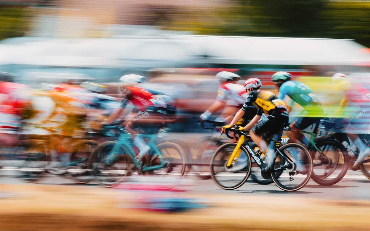 Gallery: The Yellow Jersey Changes Hands on Stage 10